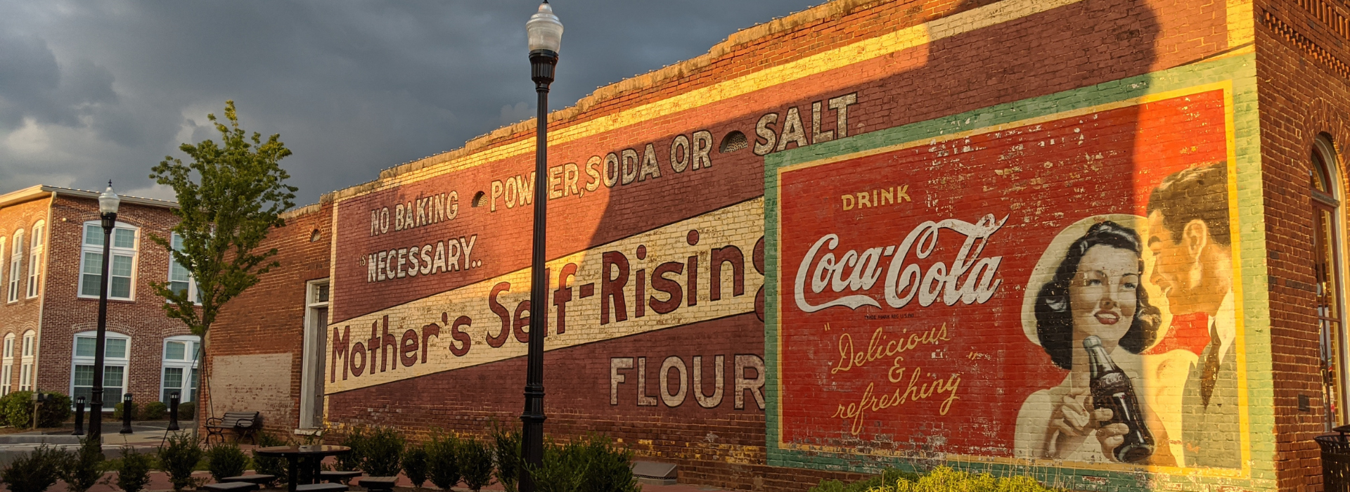 Image of Coca-Cola Mural Cherokee Plaza Acworth